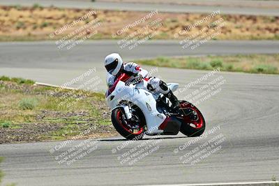 media/Apr-13-2025-TrackXperience (Sun) [[fb1ef998a6]]/Level 1 (Beginner)/Turns 4 and 6 (Session 4)/